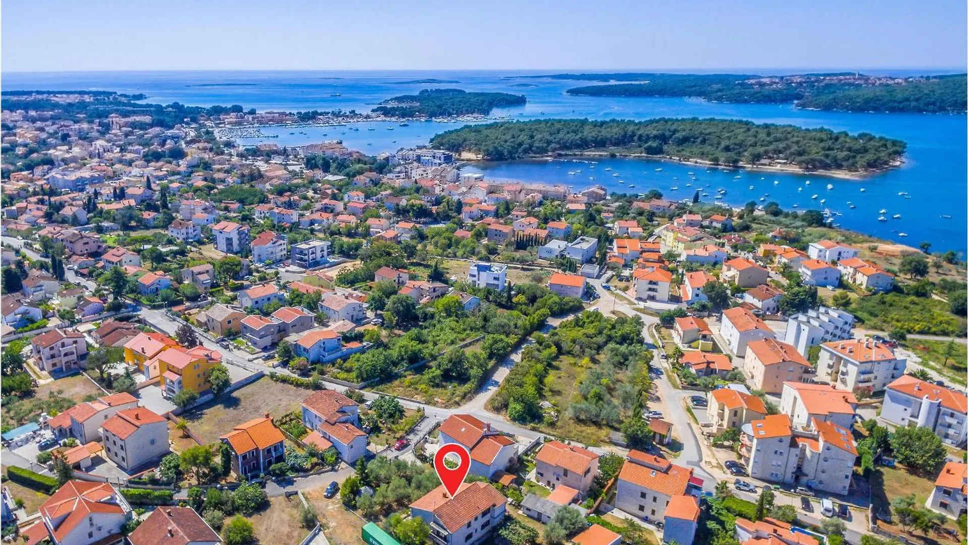 Beautiful Apartment In Medulin With Kitchenette